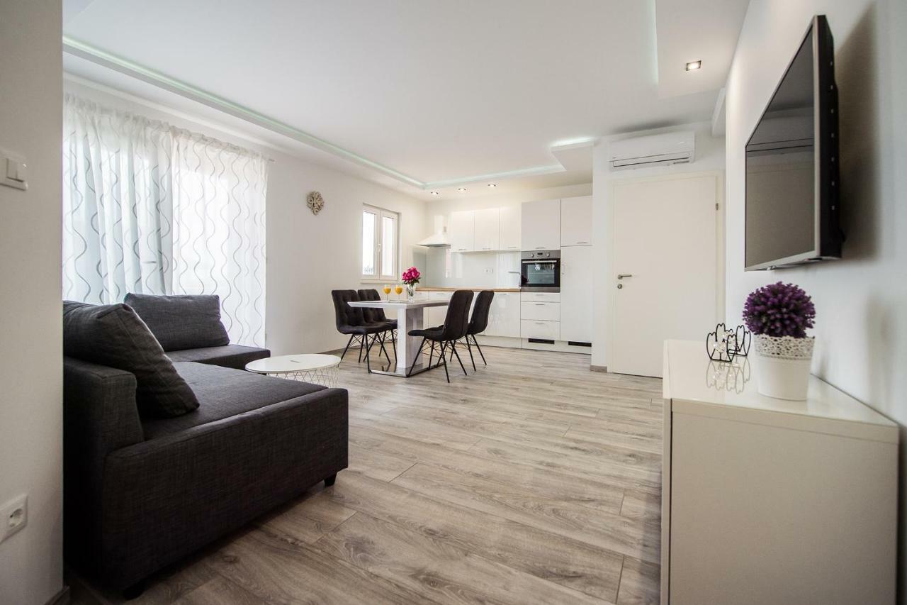 Solin Apartments Praetorium 外观 照片