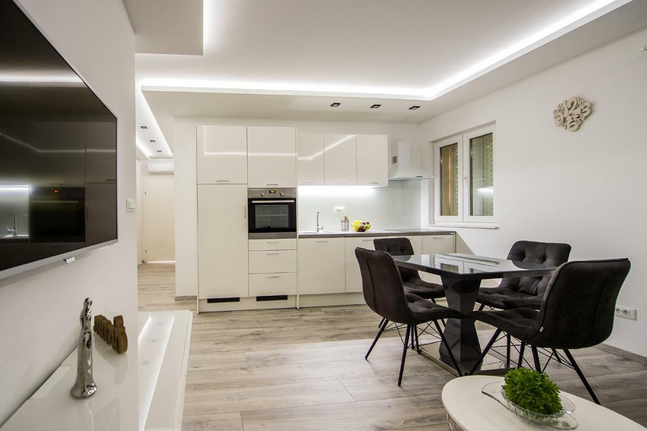 Solin Apartments Praetorium 外观 照片